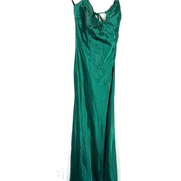 Vintage Zum Zum by Niki Livas Emerald Green Satin Halter Evening Gown Prom Dress - Picture 7 of 16